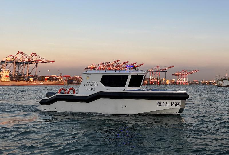 高港警新造警艇高P65號啟用  增添治安生力軍 / 台銘新聞網