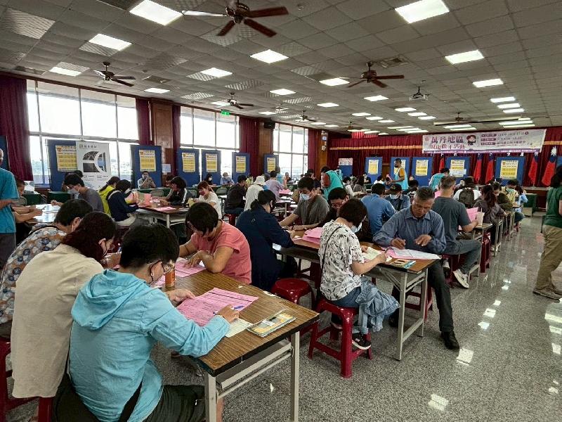 勞動部高分署年前徵才活動「馬」力全開 55家廠商釋出上千個職缺 