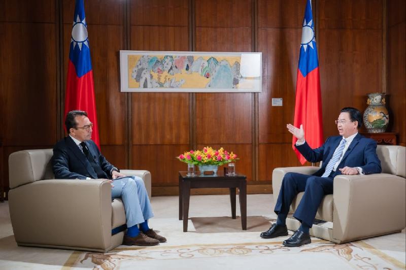 外交部長吳釗燮接受「法國24小時新聞台」專訪，指出台灣是北京獨裁政權全球擴張必經之地 / 台銘新聞網