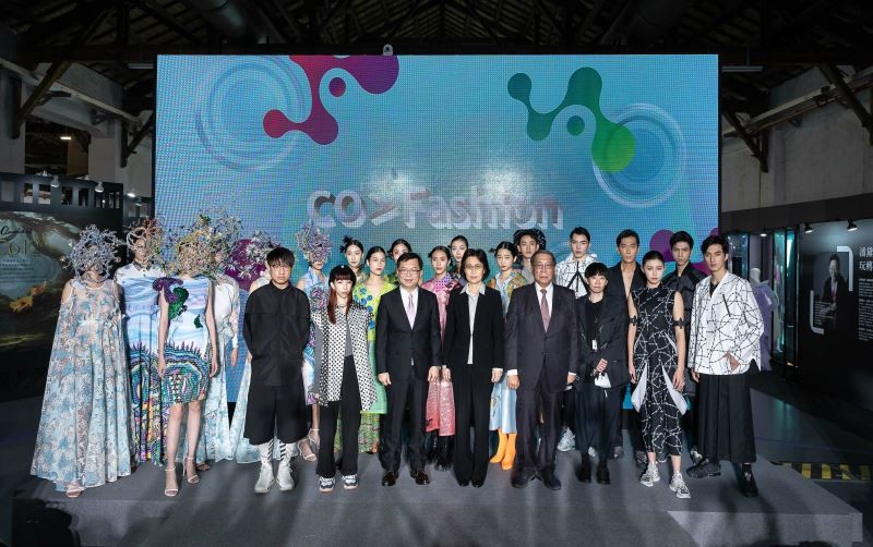 「臺北時裝週SS23」設計師時尚策展 近150套服飾作品精彩呈現 / 台銘新聞網