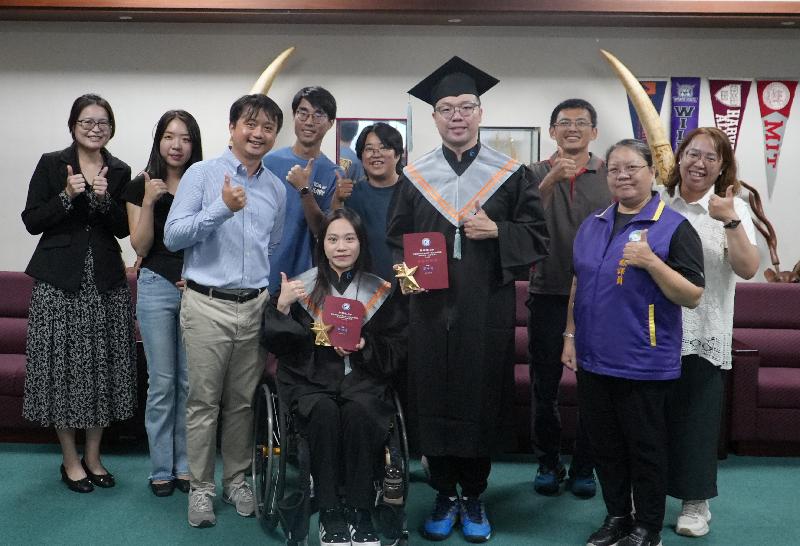 正修科技大學表揚四學子    許雅惠獲總統教育獎展現生命韌性 / 台銘新聞網