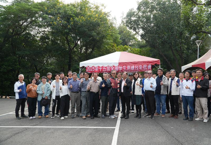 全國高中職第15屆土木與建築科群測繪競賽   臺中高工脫穎而出 / 台銘新聞網