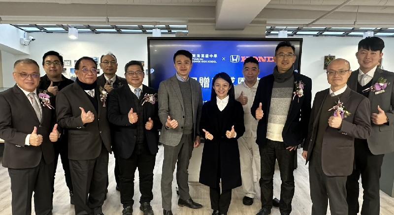 致力產學合作   台灣本田汽車贈車東海高中    強化技職教育     