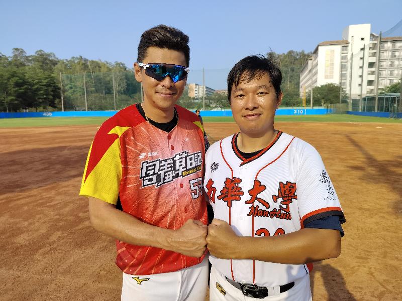 南華大學棒球隊OB賽復辦  特邀含羞草日記棒球隊進行對抗 / 台銘新聞網